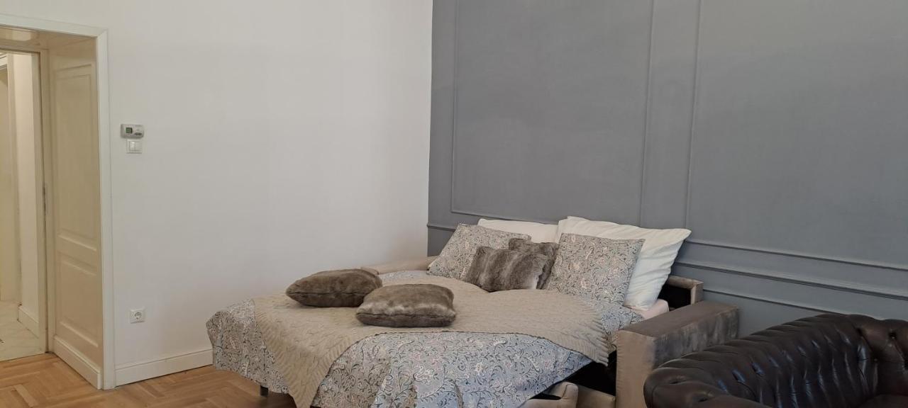 Center Gold Apartment 布达佩斯 外观 照片
